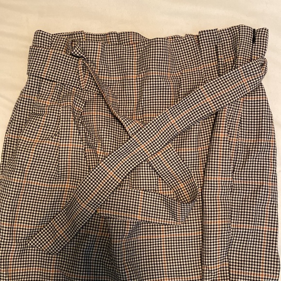 H&M Plaid Skirt - Picture 3 of 5